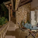 Amazing Home In Zdrelac Holiday home