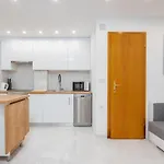 Amazing Home In Zdrelac Holiday home *