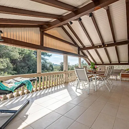 Ferienhaus 3 Bedroom Beach Front Home In Zdrelac